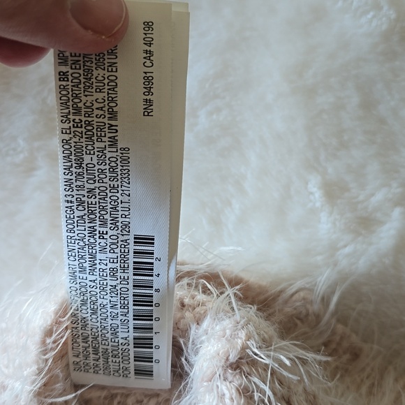 Forever 21 Soft and Fuzzy Light Pink Sweater Size Large - Picture 7 of 11